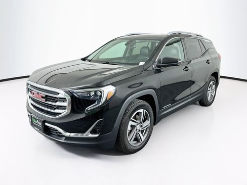 Used 2018 GMC Terrain SLT w/ Infotainment Package II AWD/4WD image 3