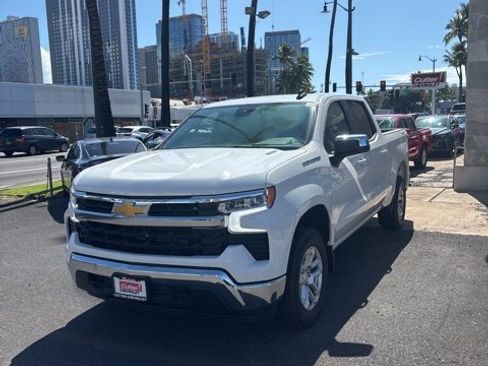 Used 2025 Chevrolet Silverado 1500 LT image 6