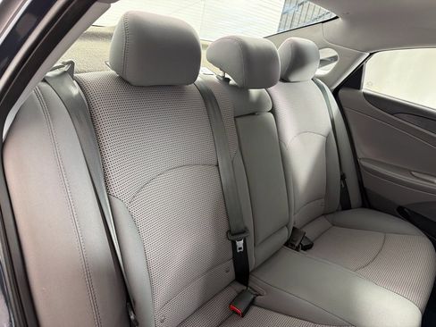Used 2011 Hyundai Sonata GLS w/ Popular Equipment Pkg 2 FWD image 19