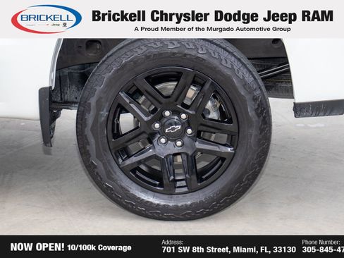 Used 2024 Chevrolet Silverado 1500 Custom w/ Turbomax Blackout Package image 34