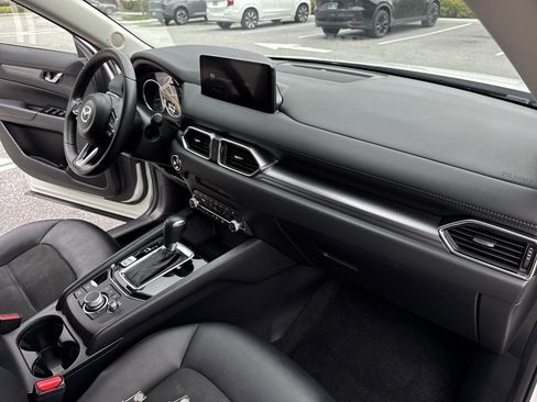 Certified 2021 MAZDA CX-5 Touring AWD/4WD image 32