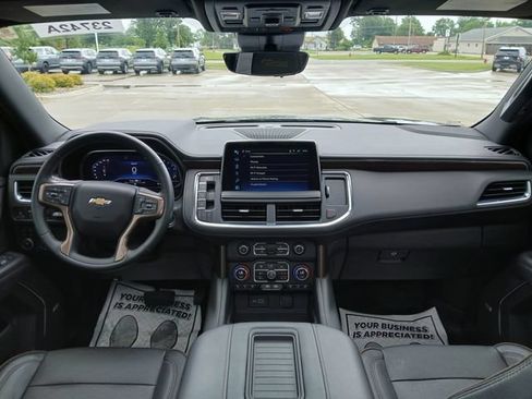 Used 2023 Chevrolet Tahoe High Country AWD/4WD image 35