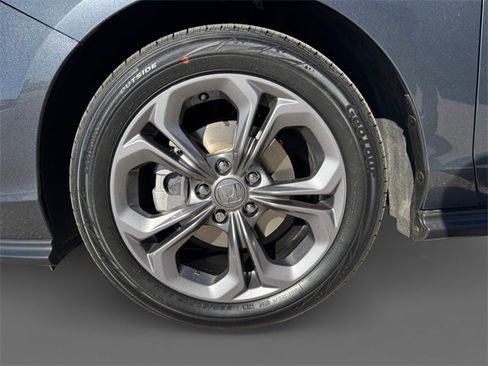 Used 2023 Honda Accord EX image 12