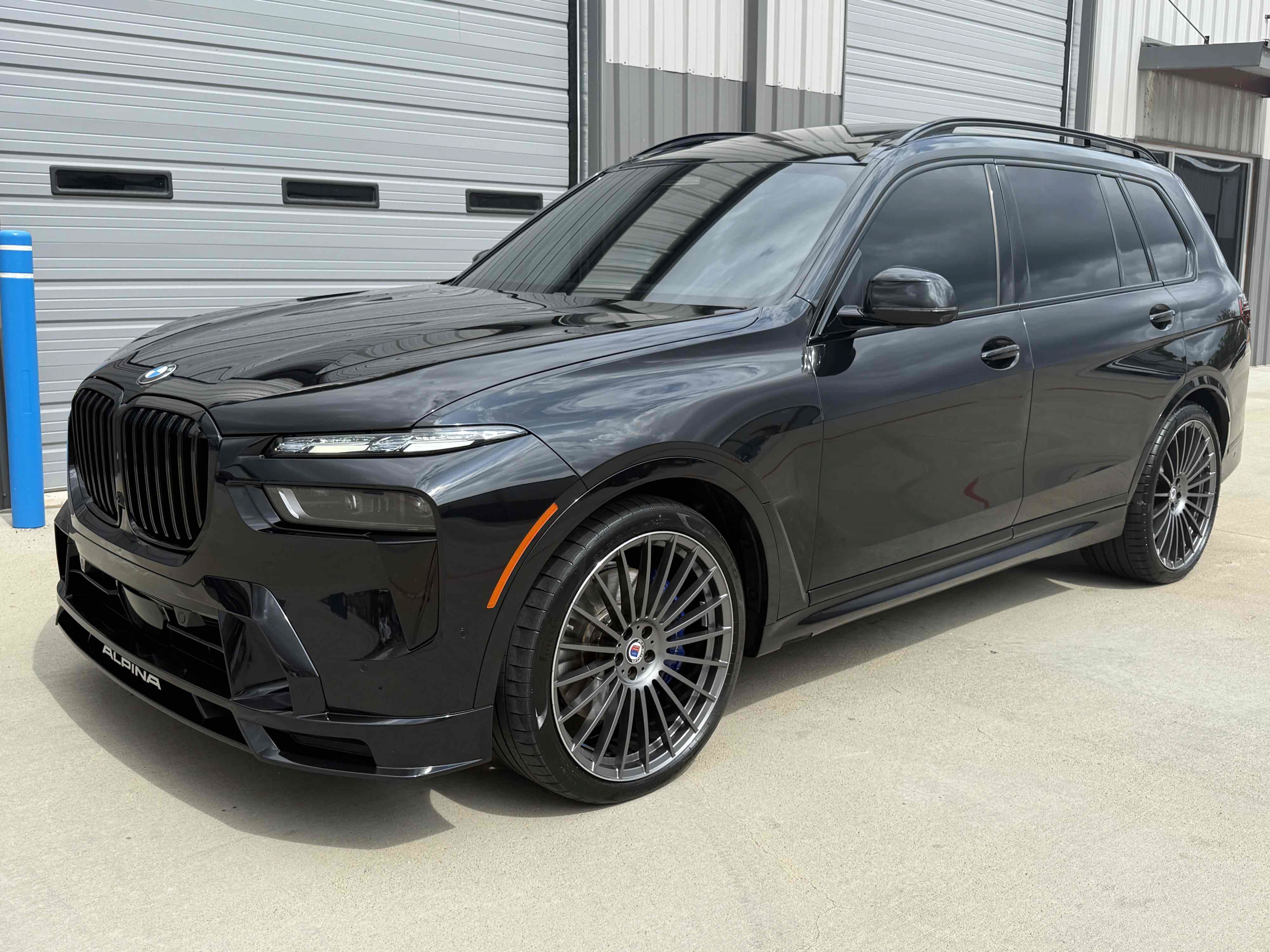 Used 2025 BMW ALPINA XB7 AWD/4WD image 81
