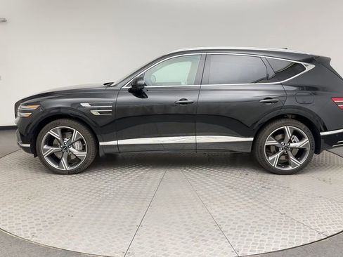 Certified 2025 Genesis GV80 3.5T Prestige image 5