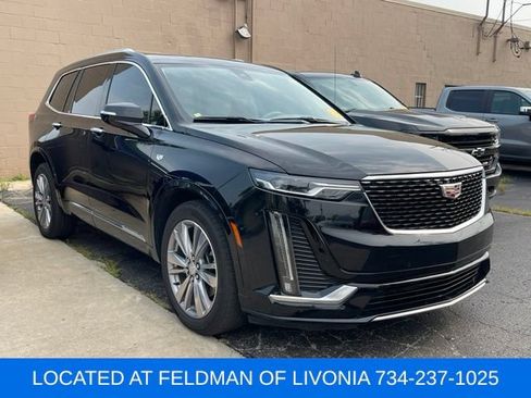 Used 2024 Cadillac XT6 Premium Luxury w/ Technology Package AWD/4WD image 4
