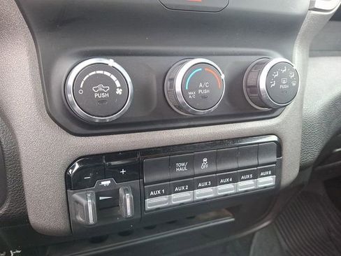 Used 2022 RAM 2500 Tradesman image 21