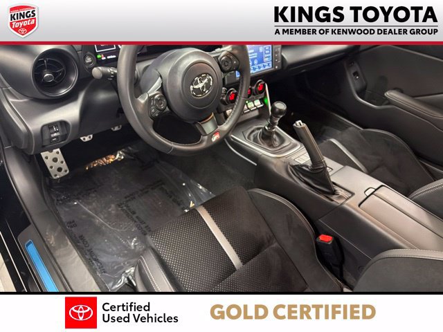 Used 2024 Toyota GR86 Premium w/ Performance Package RWD image 16