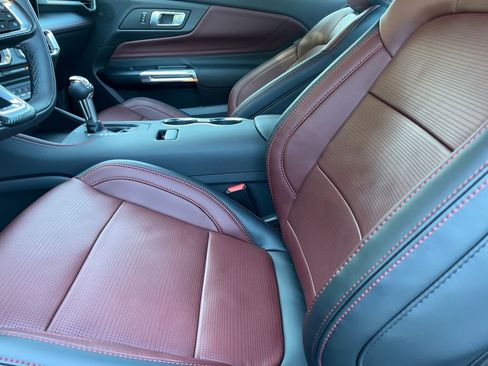 New 2025 Ford Mustang Premium image 18