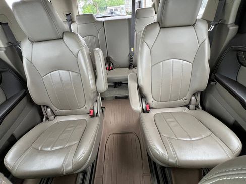 Used 2015 GMC Acadia Denali AWD/4WD image 2
