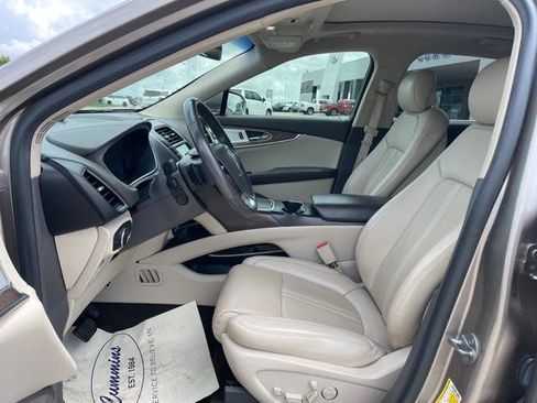 Used 2019 Lincoln Nautilus Reserve w/ Ultimate Package image 21