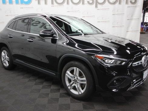 Used 2022 Mercedes-Benz GLA 250 4MATIC image 9