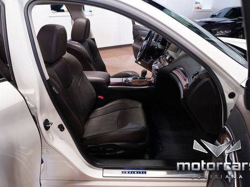 Used 2015 INFINITI Q70 L 3.7 w/ Deluxe Touring Package image 31