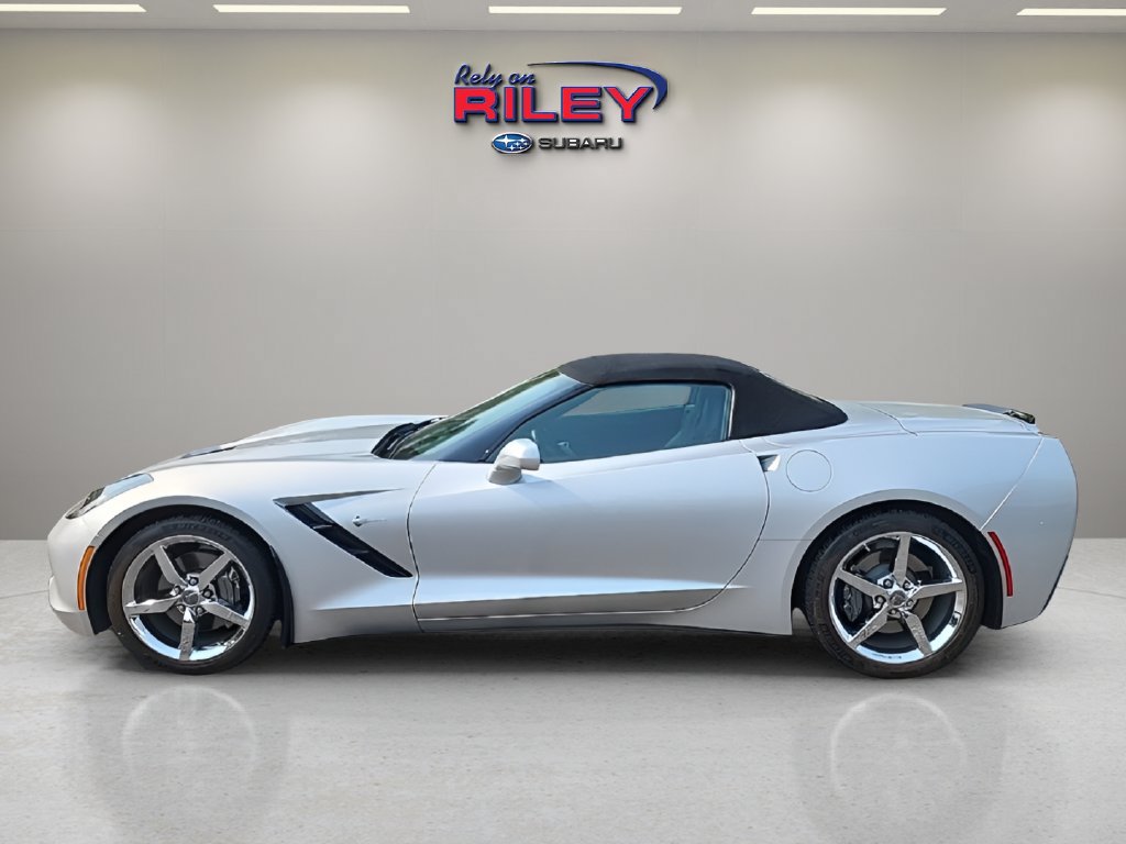 Used 2014 Chevrolet Corvette Stingray Convertible w/ 2LT Preferred Equipment Group RWD image 3