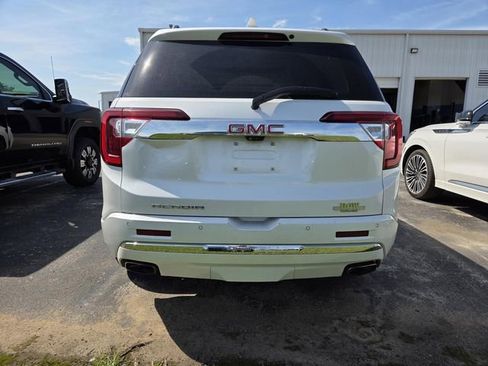 Used 2021 GMC Acadia Denali w/ Denali Technology Package FWD image 6