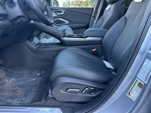 New 2025 Acura RDX SH-AWD image 9