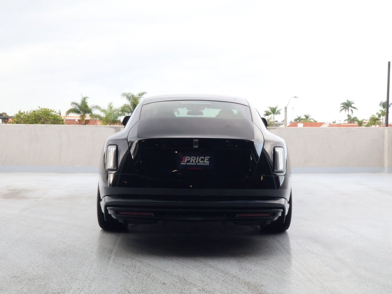 Used 2024 Rolls-Royce Spectre AWD/4WD image 10