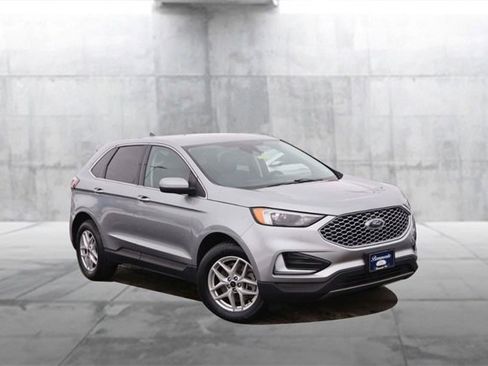Certified 2024 Ford Edge SEL image 2