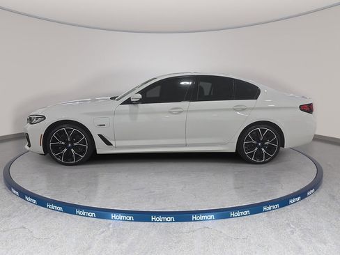 Certified 2023 BMW 530e w/ M Sport Package RWD image 9