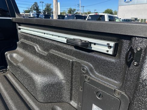 New 2025 Ford Maverick Lariat w/ Black Appearance Package image 43