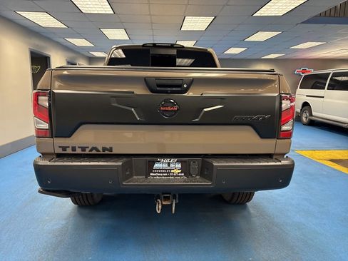 Used 2021 Nissan Titan PRO-4X w/ Pro-4x Utility Package image 8