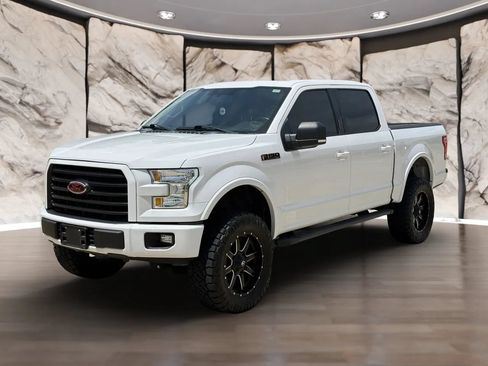 Used 2017 Ford F150 XLT w/ Equipment Group 302A Luxury RWD image 2