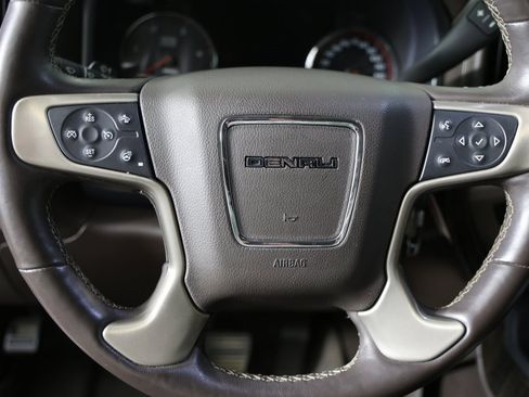 Used 2016 GMC Sierra 2500 Denali w/ Duramax Plus Package image 15