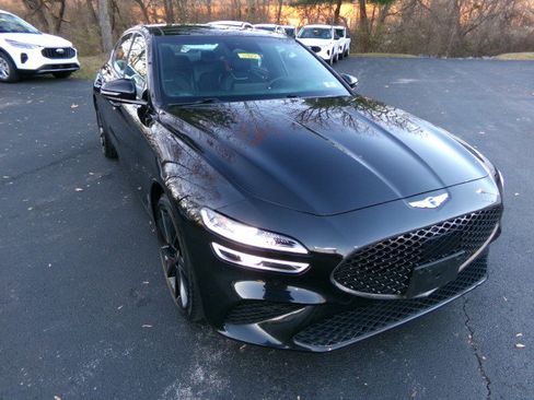 Used 2023 Genesis G70 2.0T w/ Sport Prestige Package image 2