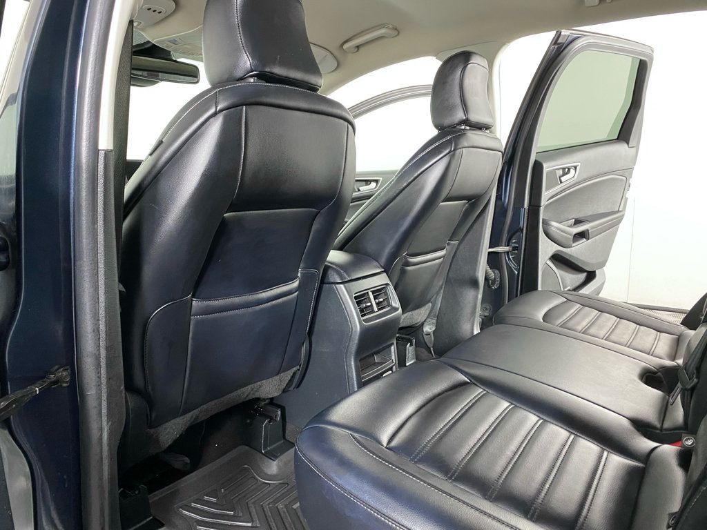 Used 2022 Ford Edge SEL w/ Convenience Package AWD/4WD image 19