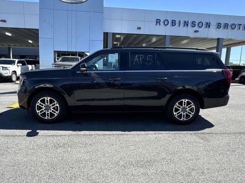 New 2026 Ford Expedition Max Active image 8