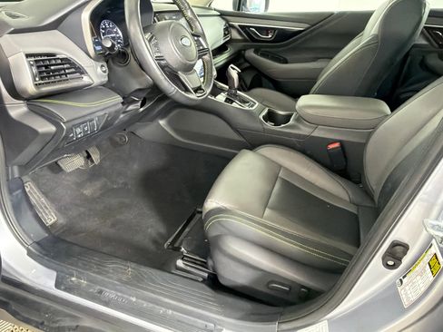 Used 2025 Subaru Outback Onyx Edition AWD/4WD image 10