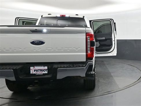 Used 2024 Ford F250 Lariat w/ Lariat Ultimate Package image 47
