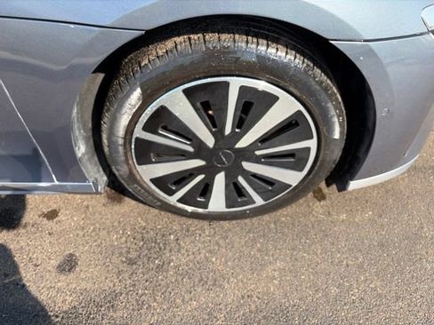 Used 2024 Lucid Air Touring AWD/4WD image 37