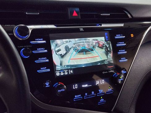 Used 2018 Toyota Camry XSE w/ Driver Assist Package image 37
