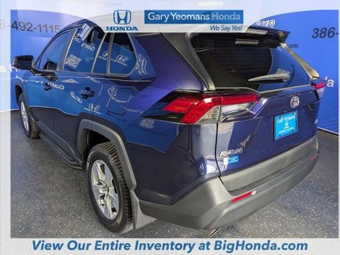 Used 2021 Toyota RAV4 XLE image 6