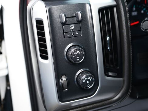 Used 2018 GMC Sierra 1500 SLT image 12