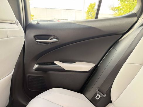 Used 2026 Lexus UX 300h AWD w/ Accessory Package (2T) image 14