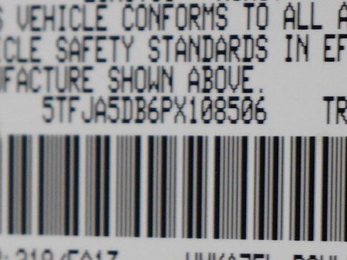 Used 2023 Toyota Tundra Limited w/ TRD Off-Road Package AWD/4WD image 30