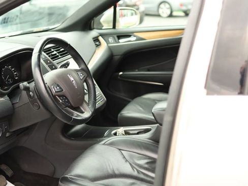 Used 2015 Lincoln MKC AWD w/ Equipment Group 102A Reserve image 15