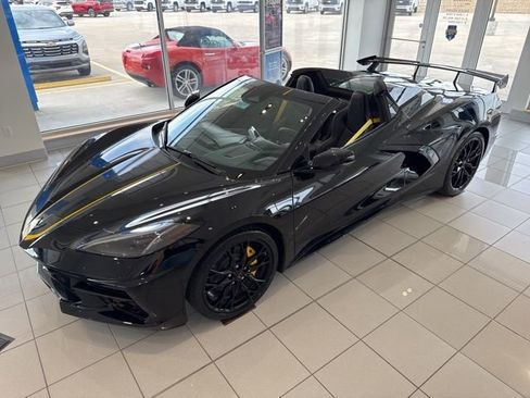 New 2026 Chevrolet Corvette Stingray Convertible w/ 1LT RWD image 6