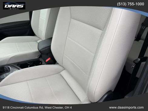 Used 2019 Volkswagen Tiguan SE AWD/4WD image 11