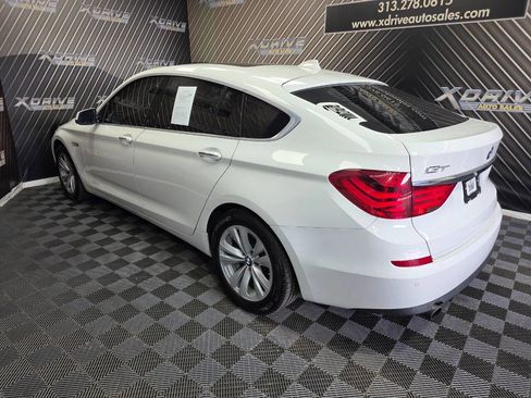Used 2011 BMW 535i Gran Turismo image 9