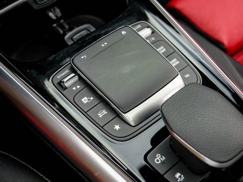 Used 2022 Mercedes-Benz GLA 45 AMG 4MATIC w/ Parking Assistance Package image 29