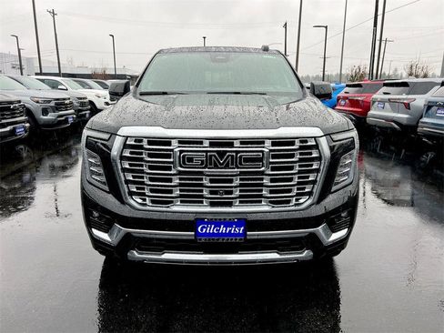 New 2026 GMC Yukon Denali w/ Sun & Power Step Package image 25