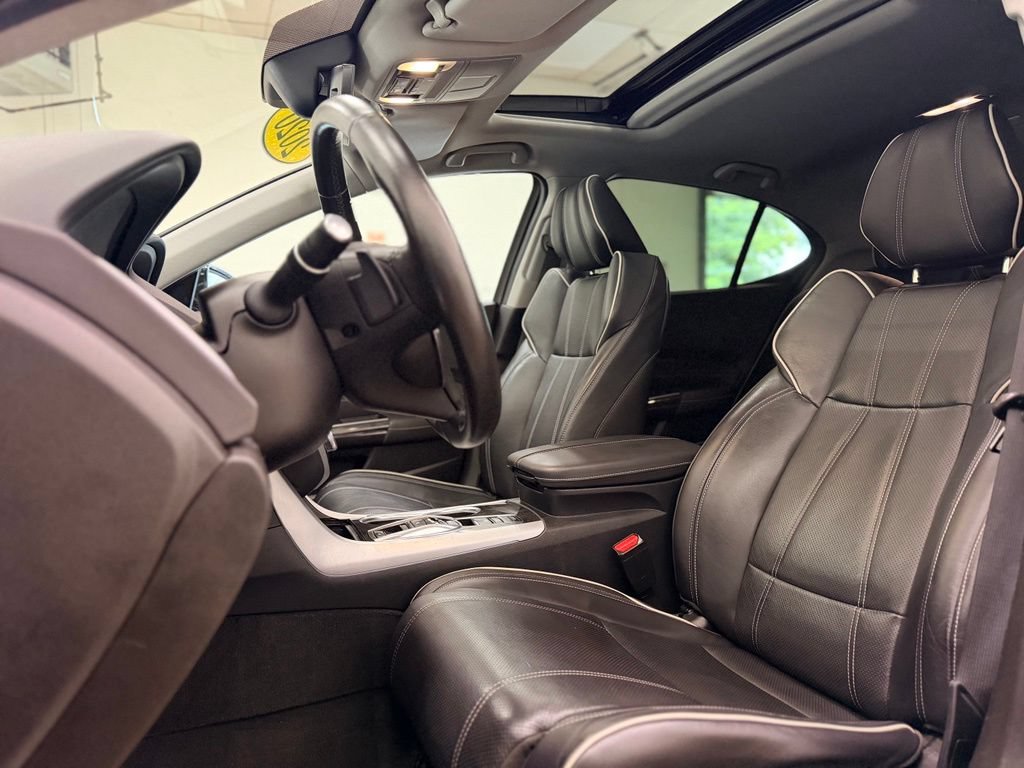 Used 2020 Acura TLX w/ Advance Package AWD/4WD image 12