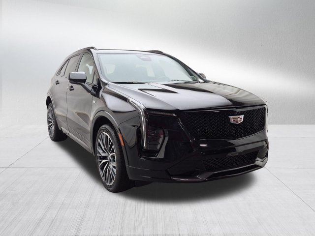Certified 2024 Cadillac XT4 Sport AWD/4WD image 3
