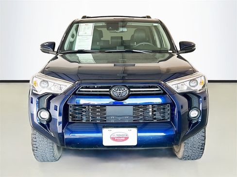 Used 2023 Toyota 4Runner SR5 Premium image 2