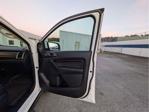 Certified 2022 Ford Ranger Lariat w/ Tremor Off-Road Package image 28