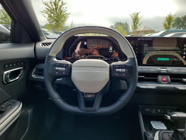 New 2026 Kia K4 GT-Line w/ GT-Line Premium Package FWD image 7