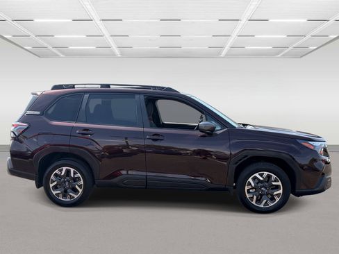 Certified 2026 Subaru Forester Premium AWD/4WD image 6